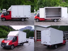 FORD TRANSIT mit Alu-Möbelkofferaufbau. Dreiflügelige Seitentüre = Seitenwand ist komplett offen. FORD TRANSIT mit Alu-Möbelkofferaufbau. Dreiflügelige Seitentüre = Seitenwand ist komplett offen.