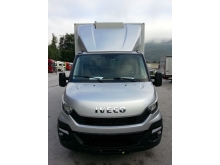 IVECO DAILY mit 3D-Spoiler. IVECO DAILY mit 3D-Spoiler.