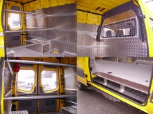 MB Sprinter mit Alu-Warzenblechauskleidung. MB Sprinter mit Alu-Warzenblechauskleidung.